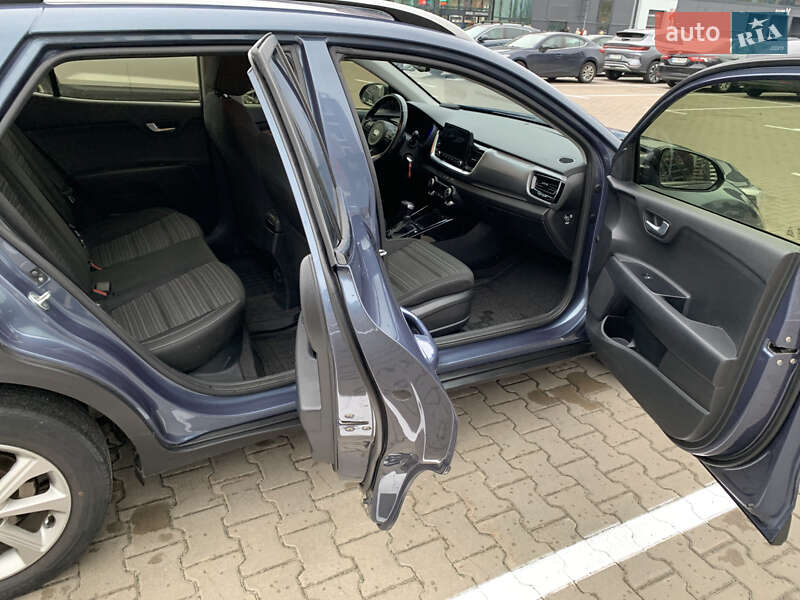Внедорожник / Кроссовер Kia Stonic 2020 в Киеве фото 24 Внедорожник / Кроссовер Kia Stonic 2020 в Киеве