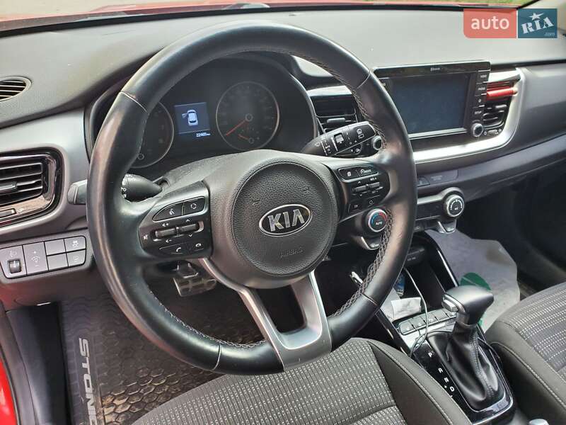 Позашляховик / Кросовер Kia Stonic 2020 в Харкові
