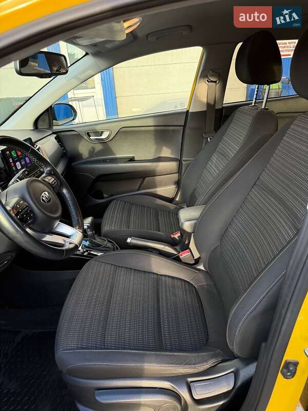 Позашляховик / Кросовер Kia Stonic 2020 в Києві