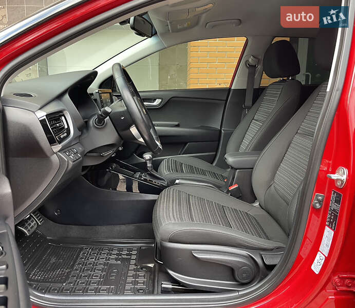 Внедорожник / Кроссовер Kia Stonic 2019 в Киеве фото 25 Внедорожник / Кроссовер Kia Stonic 2019 в Киеве