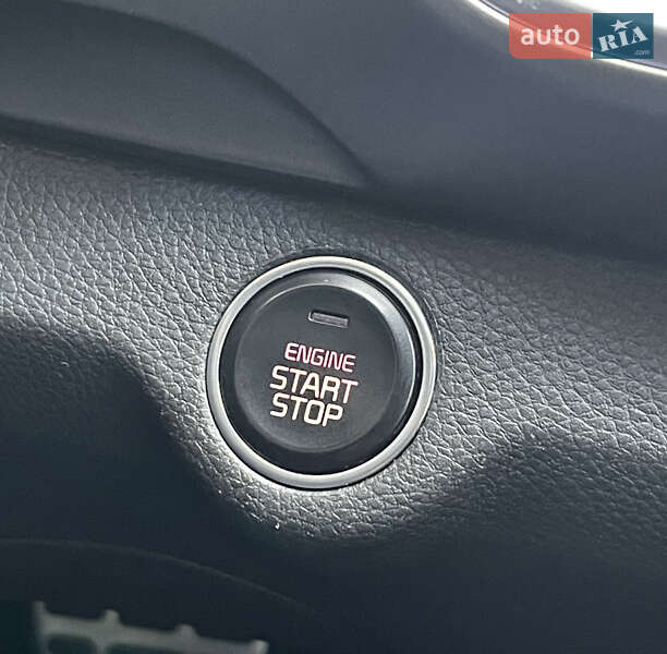 Внедорожник / Кроссовер Kia Stonic 2019 в Киеве фото 44 Внедорожник / Кроссовер Kia Stonic 2019 в Киеве