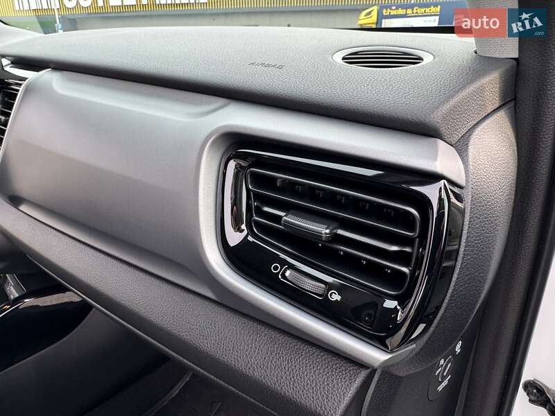Позашляховик / Кросовер Kia Stonic 2022 в Києві