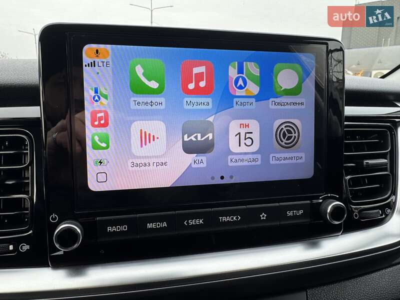 Внедорожник / Кроссовер Kia Stonic 2022 в Киеве