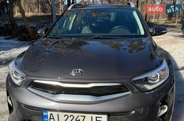 Внедорожник / Кроссовер Kia Stonic 2019 в Киеве