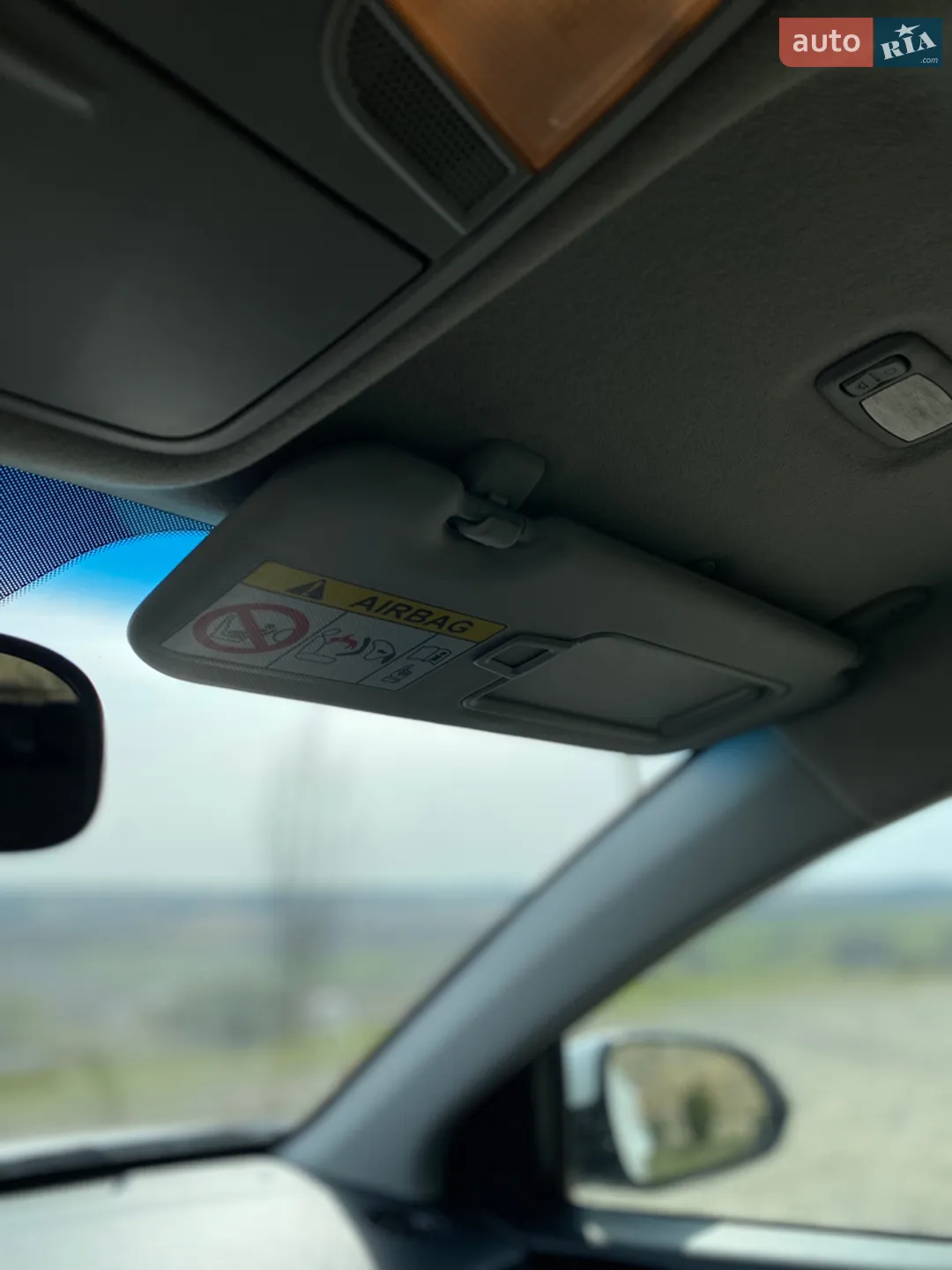 2019 Kia Stonic - мініатюра 120