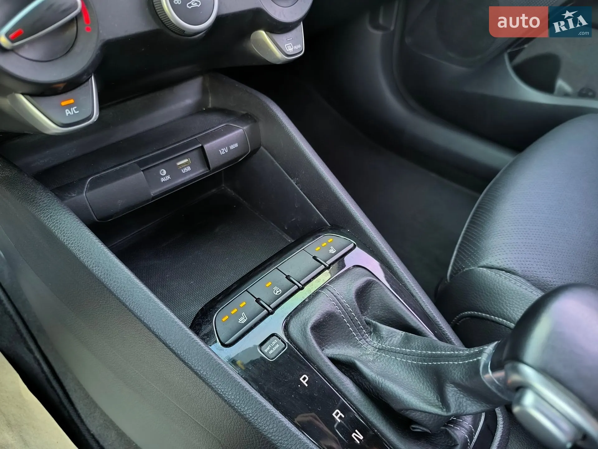 2018 Kia Stonic - мініатюра 31