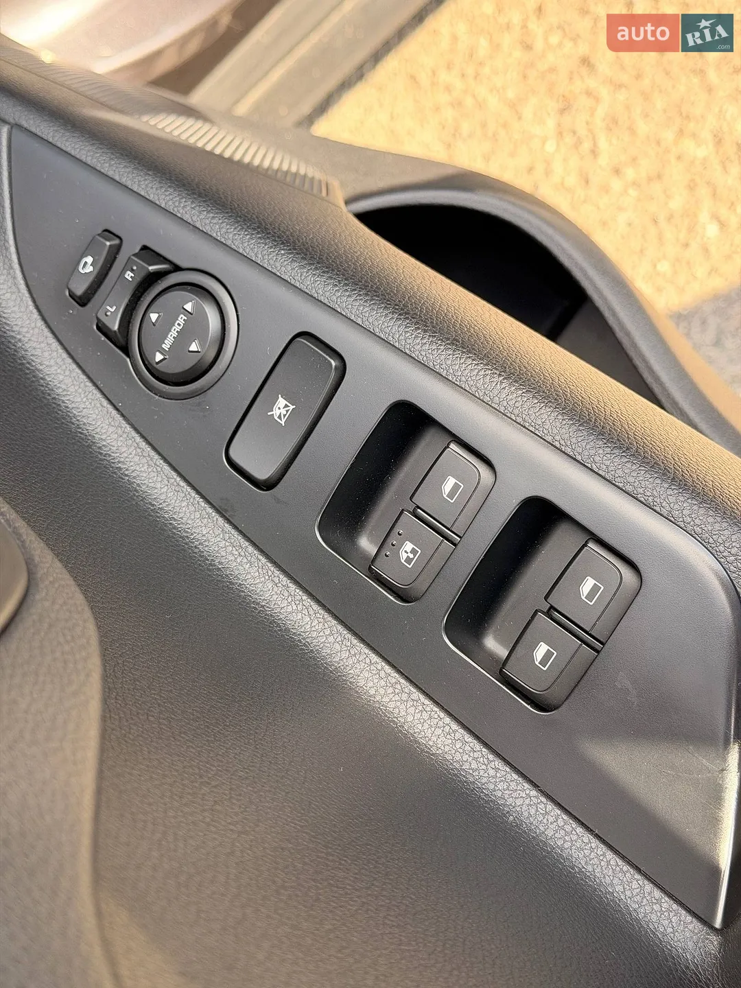 2020 Kia Stonic - мініатюра 42
