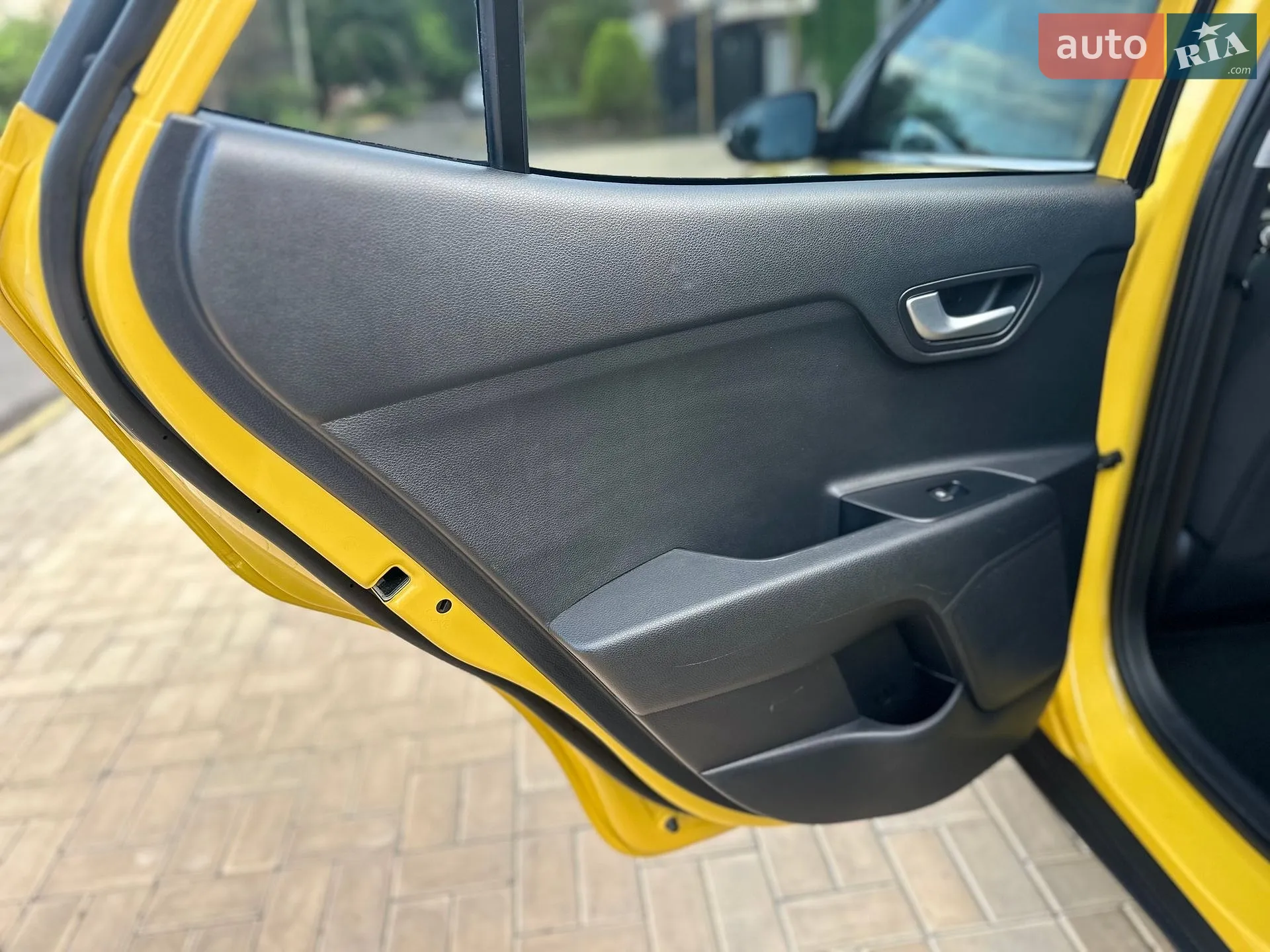 2020 Kia Stonic - мініатюра 57