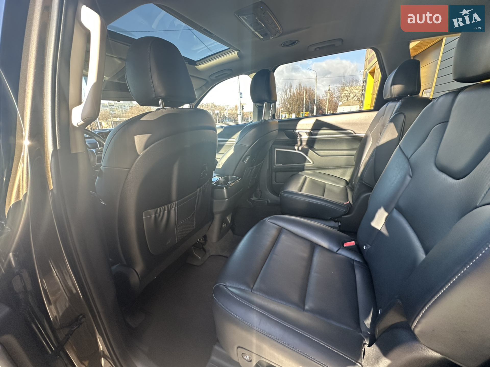 2019 Kia Telluride - мініатюра 17