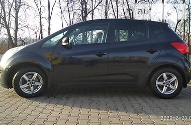 Мінівен Kia Venga 2012 в 
