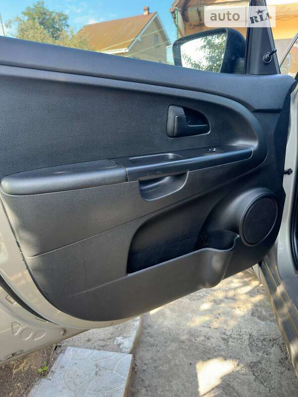 Мікровен Kia Venga 2011 в Києві