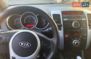 Мікровен Kia Venga 2011 в 