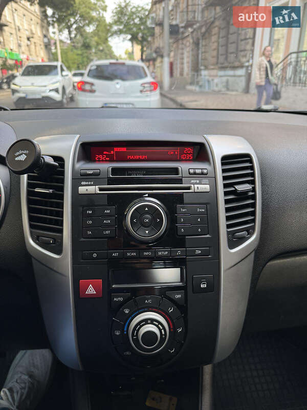 Мікровен Kia Venga 2011 в Одесі