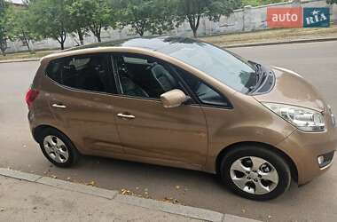 Микровэн Kia Venga 2010 в Сумах