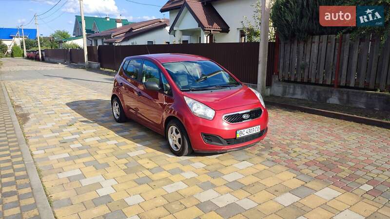 Мікровен Kia Venga 2011 в Львові