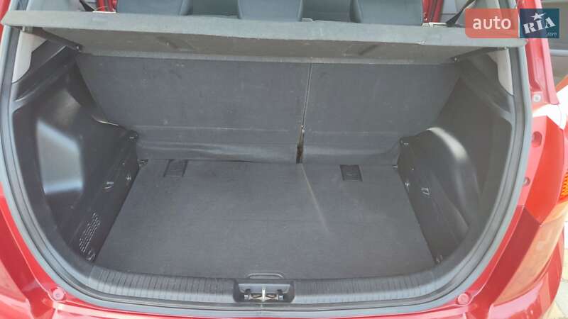 Мікровен Kia Venga 2011 в Львові