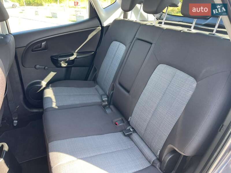 Мікровен Kia Venga 2013 в Ужгороді фото 19 Мікровен Kia Venga 2013 в Ужгороді