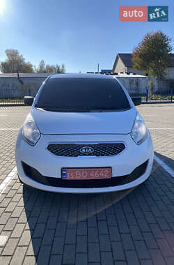 Микровэн Kia Venga 2010 в 