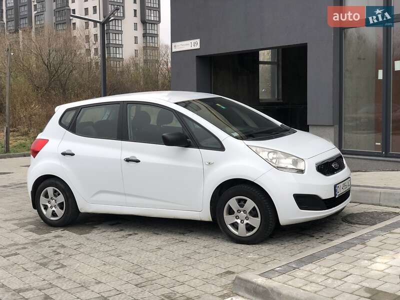 Микровэн Kia Venga 2012 в Львове