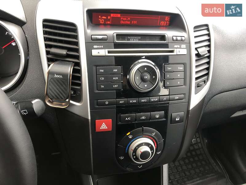 Микровэн Kia Venga 2012 в Львове