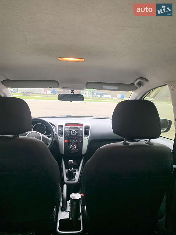 Микровэн Kia Venga 2012 в Харькове фото 12 Микровэн Kia Venga 2012 в Харькове