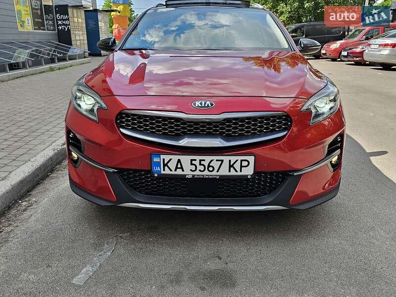 Хэтчбек Kia XCeed 2020 в Киеве