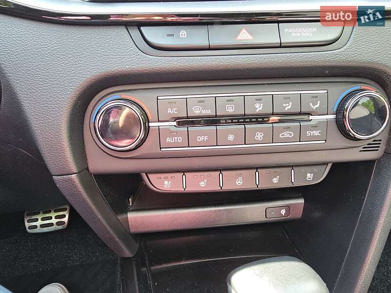 Хэтчбек Kia XCeed 2020 в Киеве