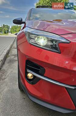 Хетчбек Kia XCeed 2020 в Києві