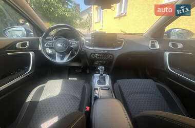Хэтчбек Kia XCeed 2020 в 