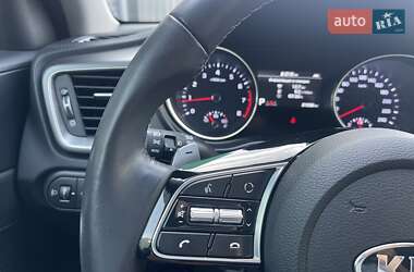 Хэтчбек Kia XCeed 2020 в 