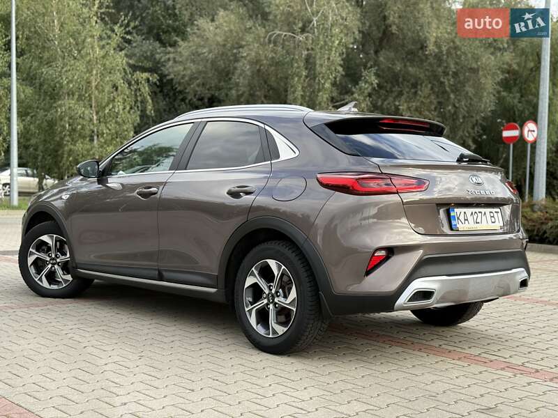 Хэтчбек Kia XCeed 2020 в Киеве