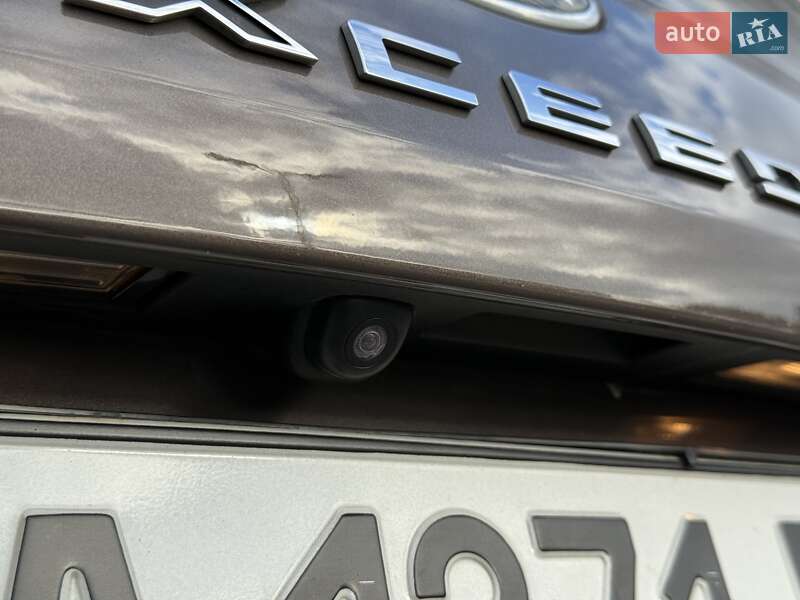 Хэтчбек Kia XCeed 2020 в Киеве