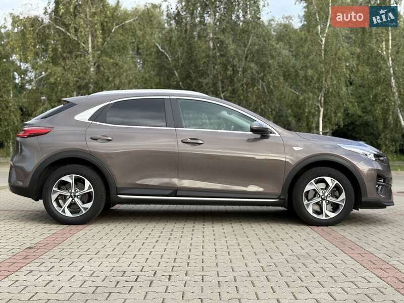 Хэтчбек Kia XCeed 2020 в Киеве