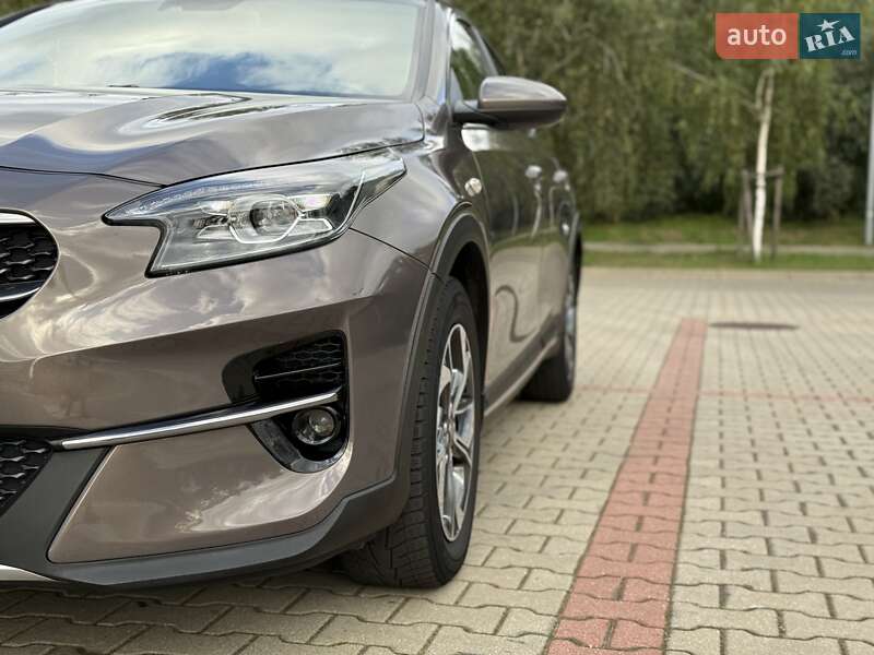 Хэтчбек Kia XCeed 2020 в Киеве