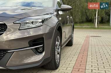 Хэтчбек Kia XCeed 2020 в 