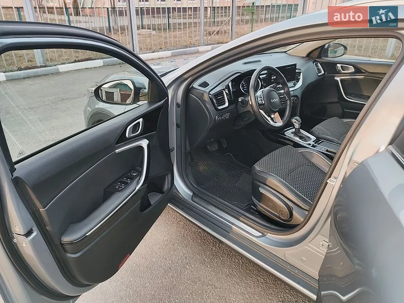 Kia XCeed 2022 VIN U5YH5F1AGNL029761 фото оголошення 19 з 38