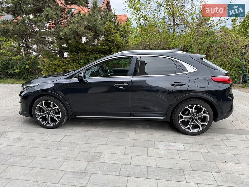 Хэтчбек Kia XCeed 2020 в Киеве