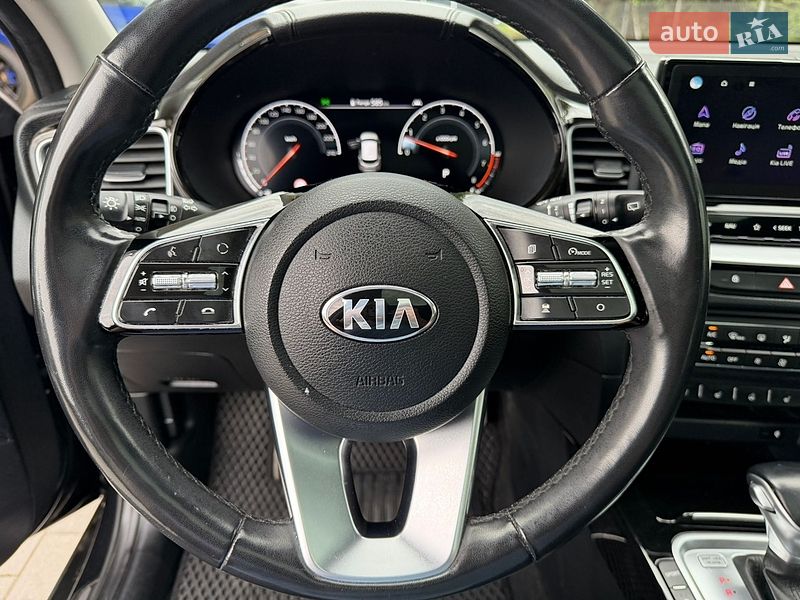 Хэтчбек Kia XCeed 2020 в Киеве