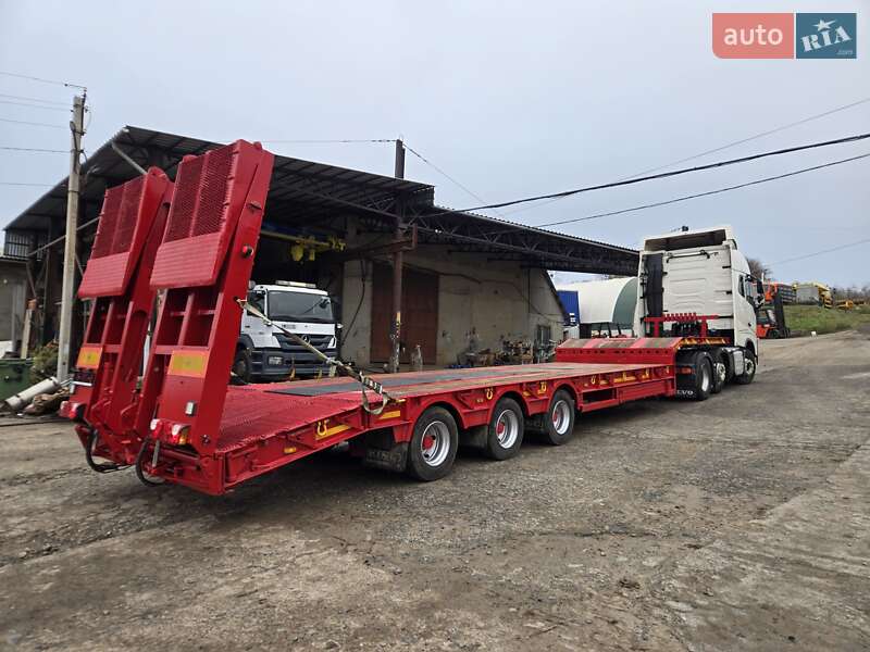 Низкорамная платформа King GTS 2005 в Болграде