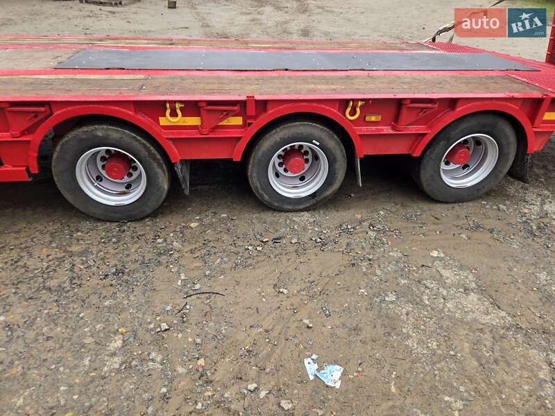 Низкорамная платформа King GTS 2005 в Болграде