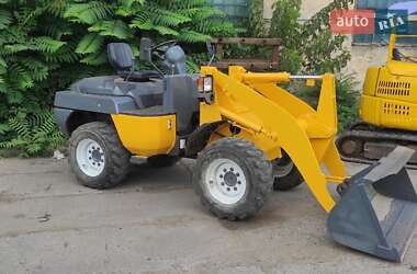 Минипогрузчик Kipor KD 2013 в 