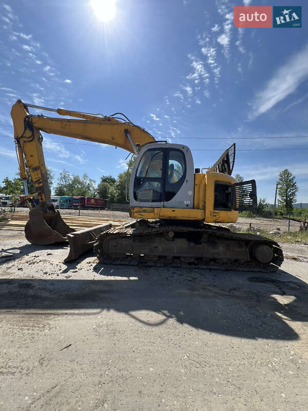 Гусеничный экскаватор Kobelco E235 BSR-2 2002 в 