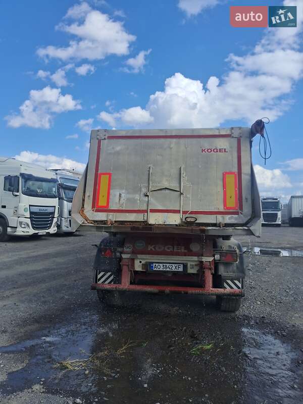 Самоскид напівпричіп Kogel BPW 2006 в Ужгороді