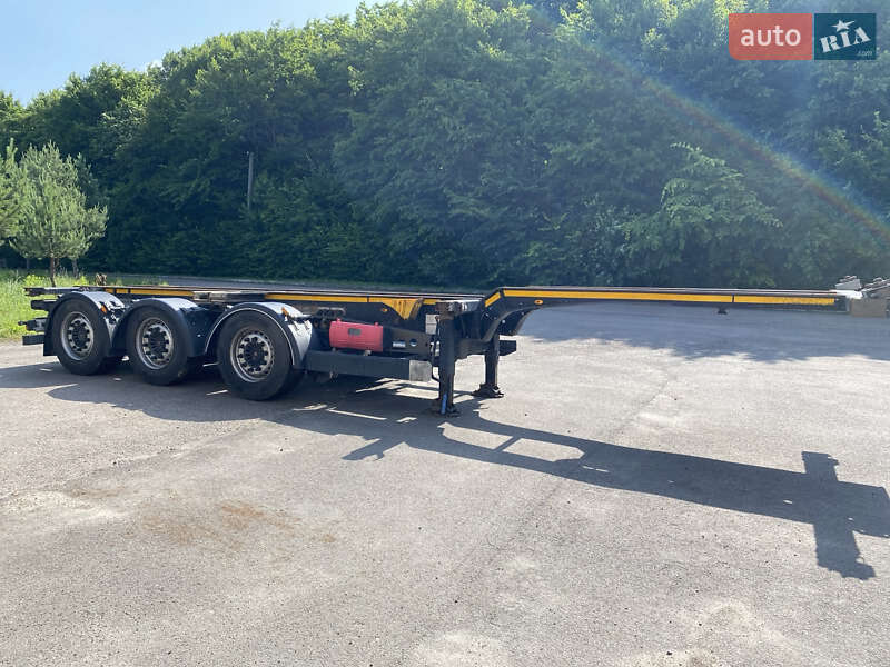Контейнеровоз напівпричіп Kogel S 24 2014 в Луцьку