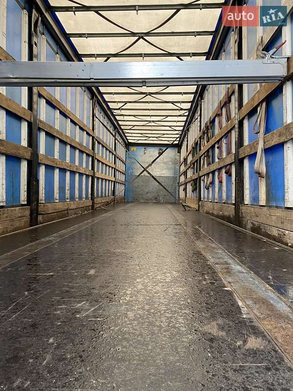 Тентований борт (штора) - напівпричіп Kogel S 24 2007 в Стрию