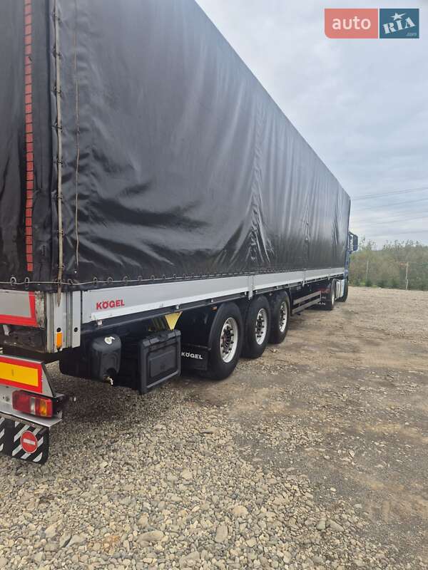 Бортовой полуприцеп Kogel S 24 2007 в Иршаве