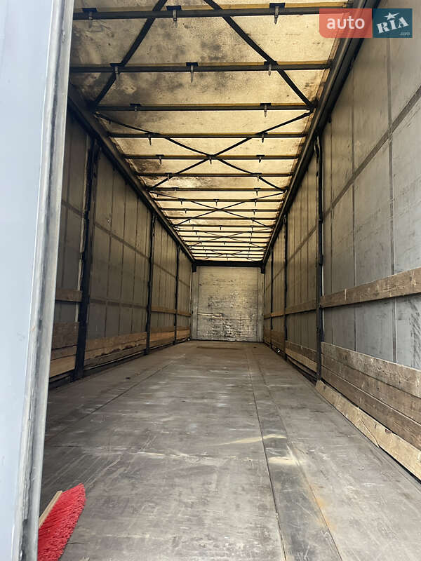 Тентованный борт (штора) - полуприцеп Kogel S 24 2008 в Шептицькому фото 3 Тентованный борт (штора) - полуприцеп Kogel S 24 2008 в Шептицькому