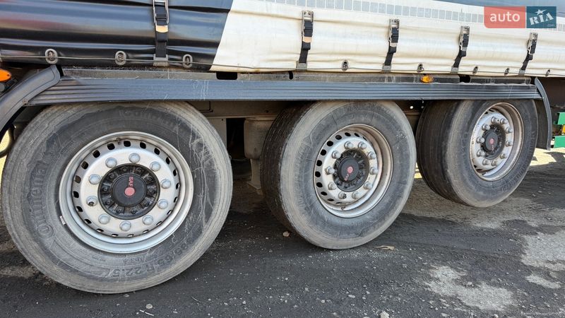 Тентований борт (штора) - напівпричіп Kogel S 24 2013 в Києві