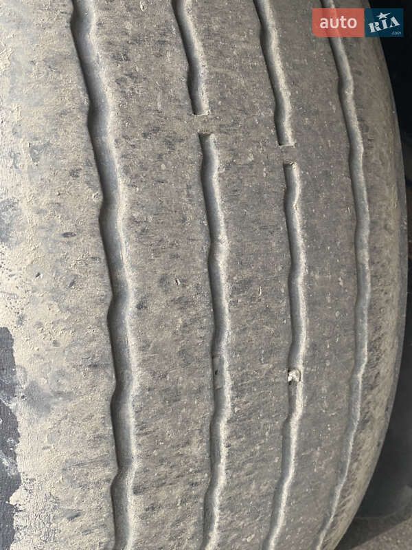 Тентований борт (штора) - напівпричіп Kogel SAF 2015 в Луцьку