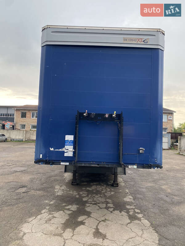 Тентований борт (штора) - напівпричіп Kogel SAF 2015 в Луцьку